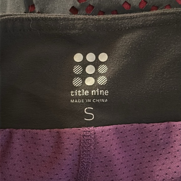 Title Nine Nimblene Illusion Skort Gray Pink Laser Cut TN-150977 Size Small - Picture 9 of 12